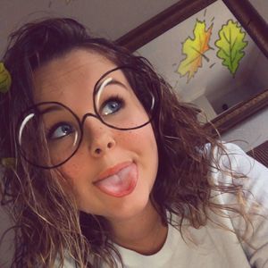 Meet your Posher, Natalie